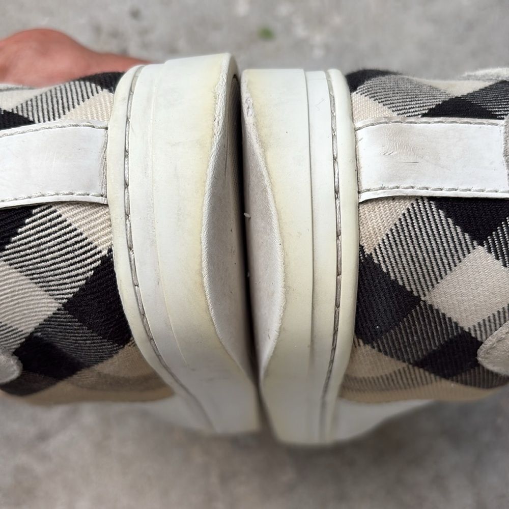 Burberry leather n nova chek sneakers - Picture 8 of 9